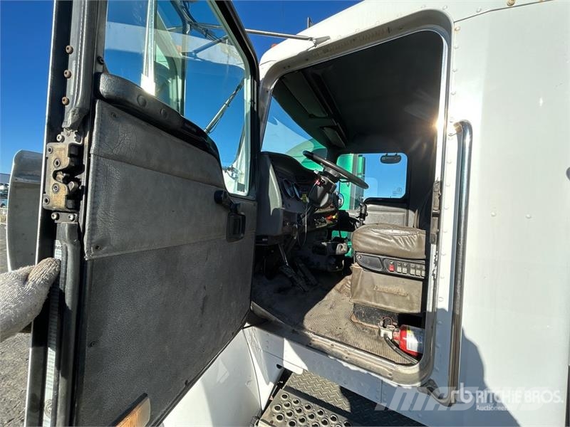 Kenworth T300 Camiones bañeras basculantes o volquetes