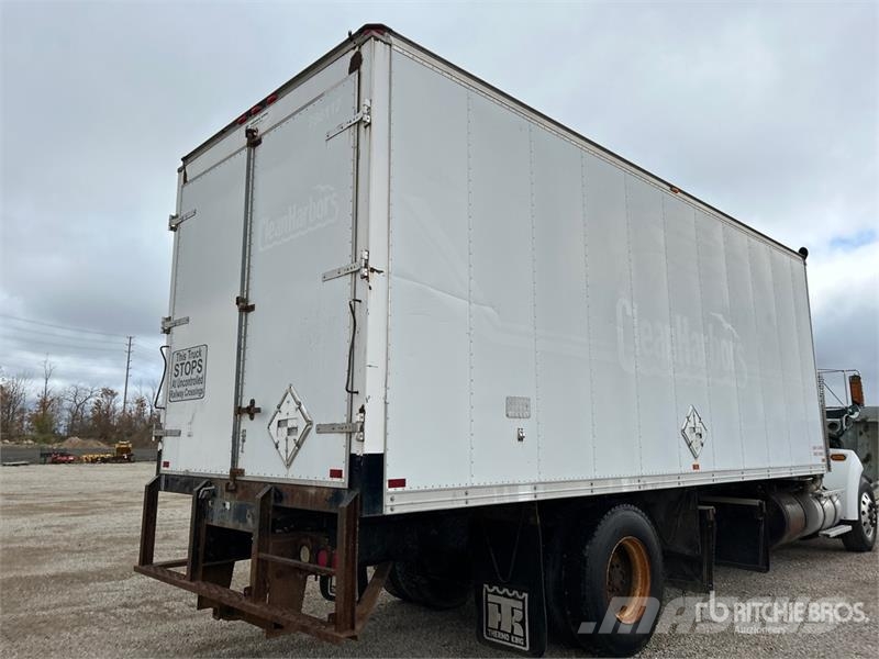 Kenworth T300 Camiones con caja de remolque