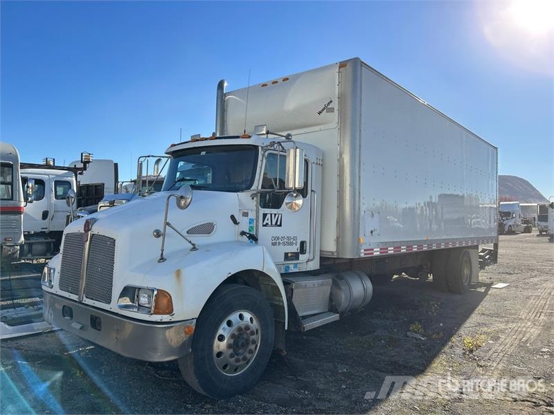 Kenworth T300 Sanduk kamioni