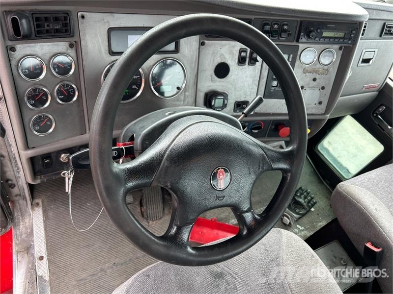 Kenworth T300 Traktorske jedinice