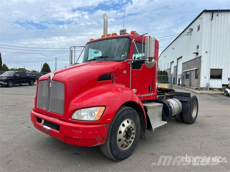 Kenworth T300 Traktorske jedinice