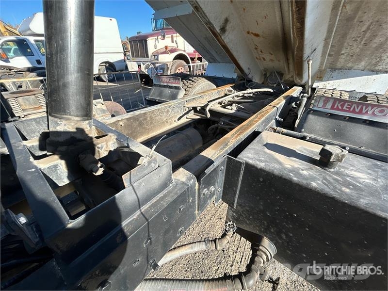 Kenworth T300 Camiones bañeras basculantes o volquetes