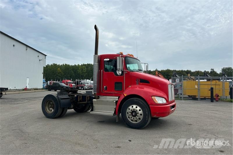 Kenworth T300 Traktorske jedinice