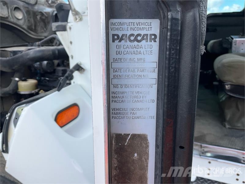 Kenworth T300 Tovornjaki za vodo