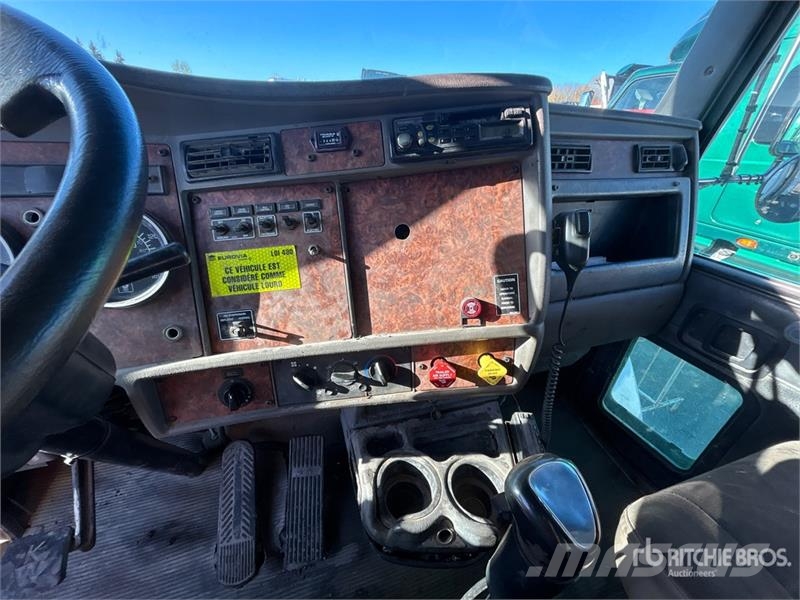 Kenworth T300 Camiones bañeras basculantes o volquetes