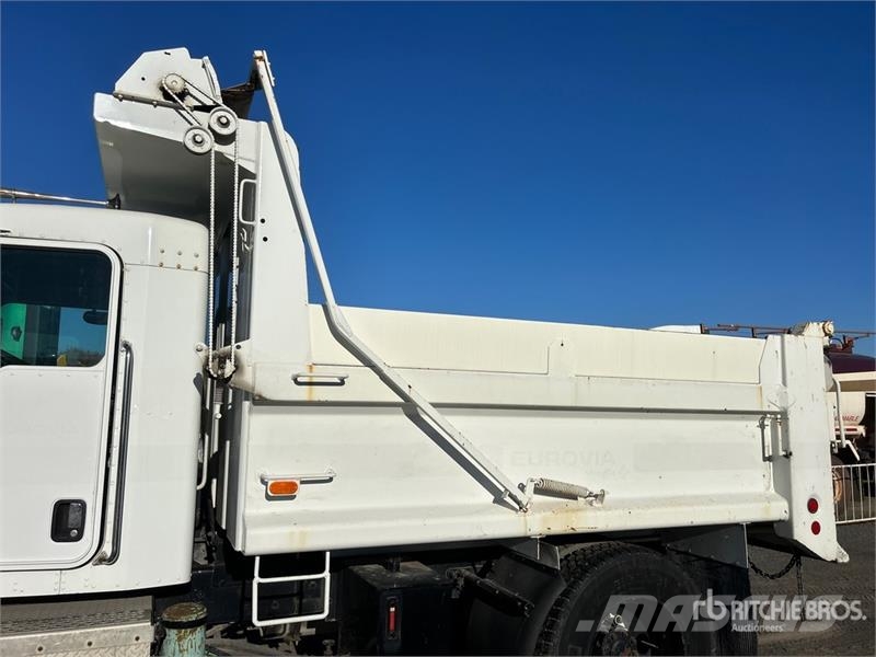 Kenworth T300 Camiones bañeras basculantes o volquetes