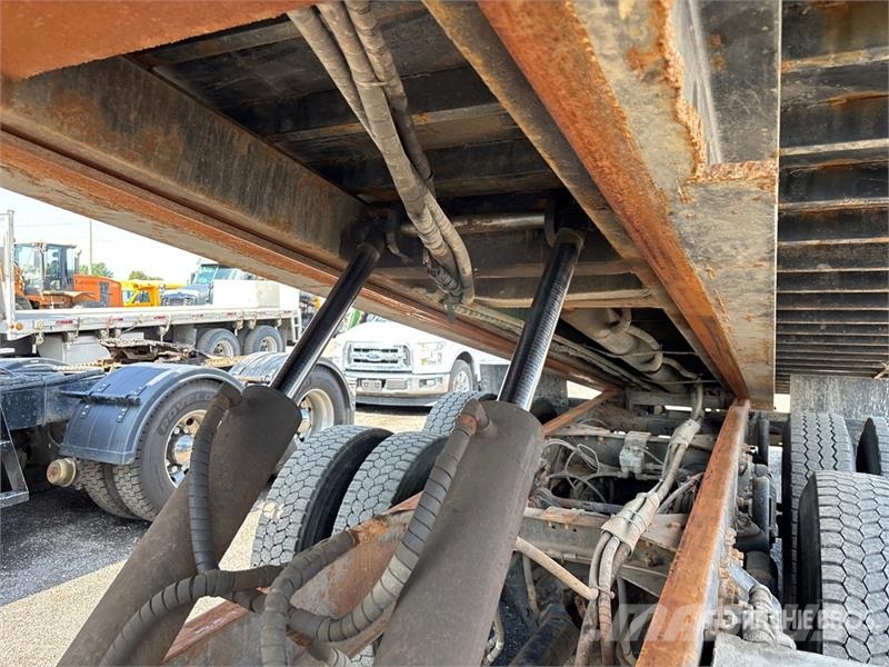 Kenworth T300 Recovery vehicles