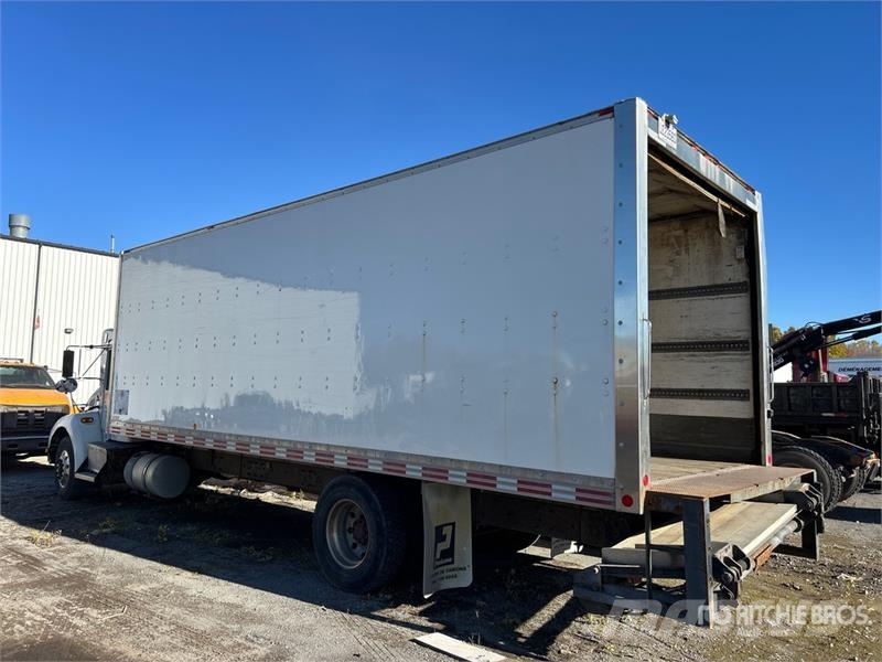 Kenworth T300 Sanduk kamioni