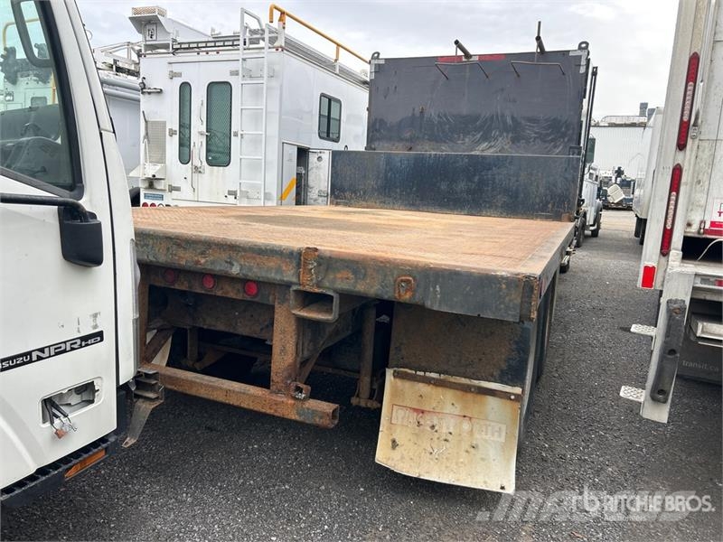 Kenworth T300 6x4 Flatbed Truck (Inoperable) Platformas/izkraušana no sāniem