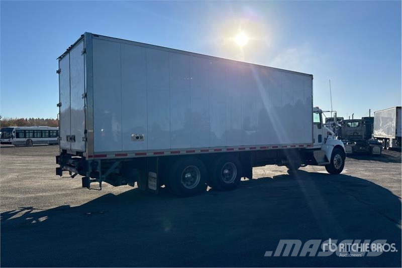 Kenworth T370 貨箱式卡車