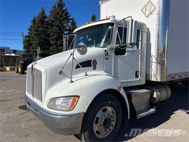 Kenworth T370 Kofferaufbau