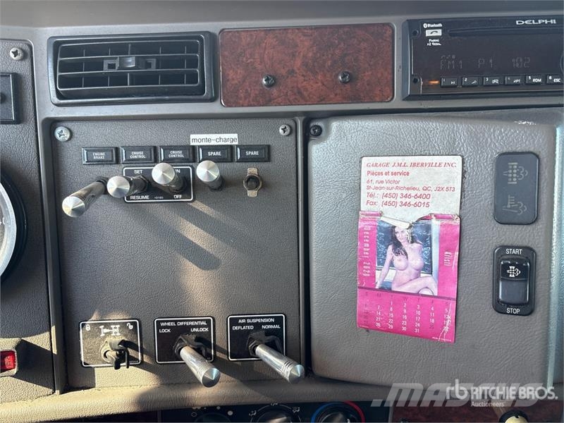 Kenworth T370 Camiones caja cerrada