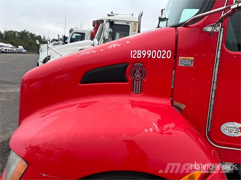 Kenworth T370 Vetopöytäautot