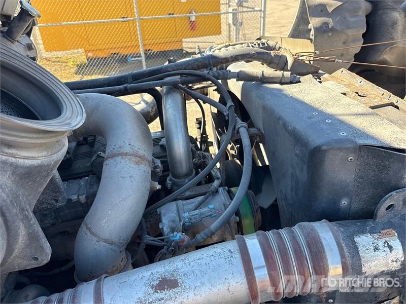 Kenworth T370 Camiones caja cerrada