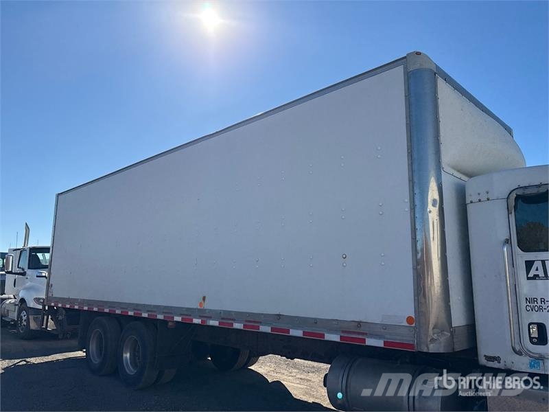 Kenworth T370 Camiones caja cerrada