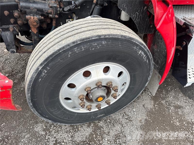 Kenworth T370 Vetopöytäautot