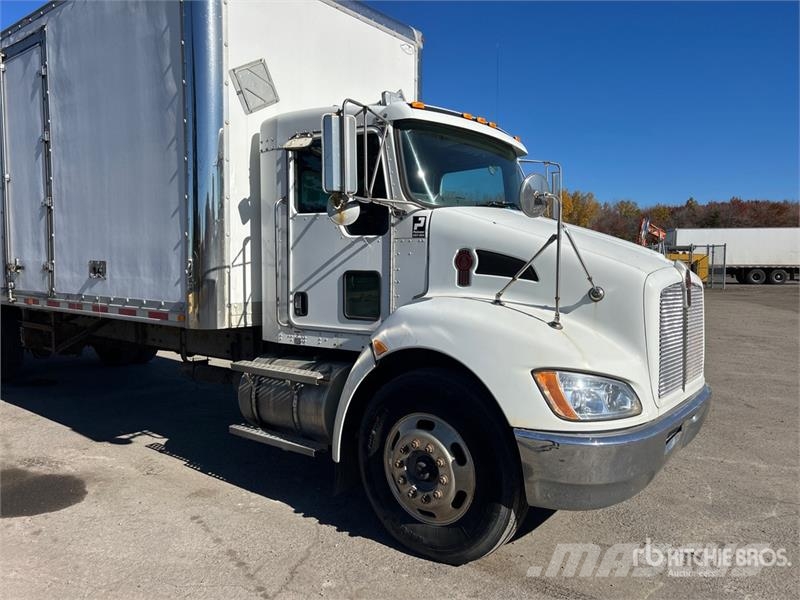 Kenworth T370 Kofferaufbau