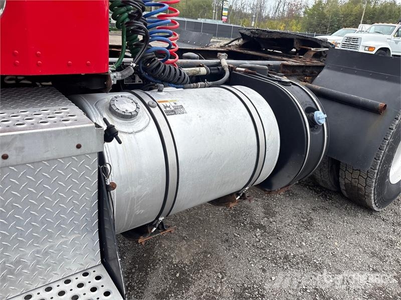 Kenworth T370 Vetopöytäautot