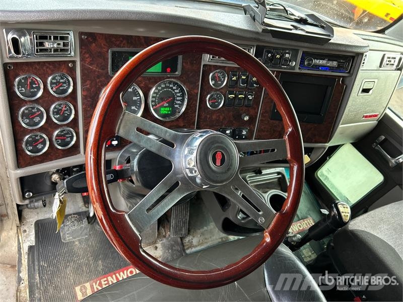 Kenworth T370 Кабины