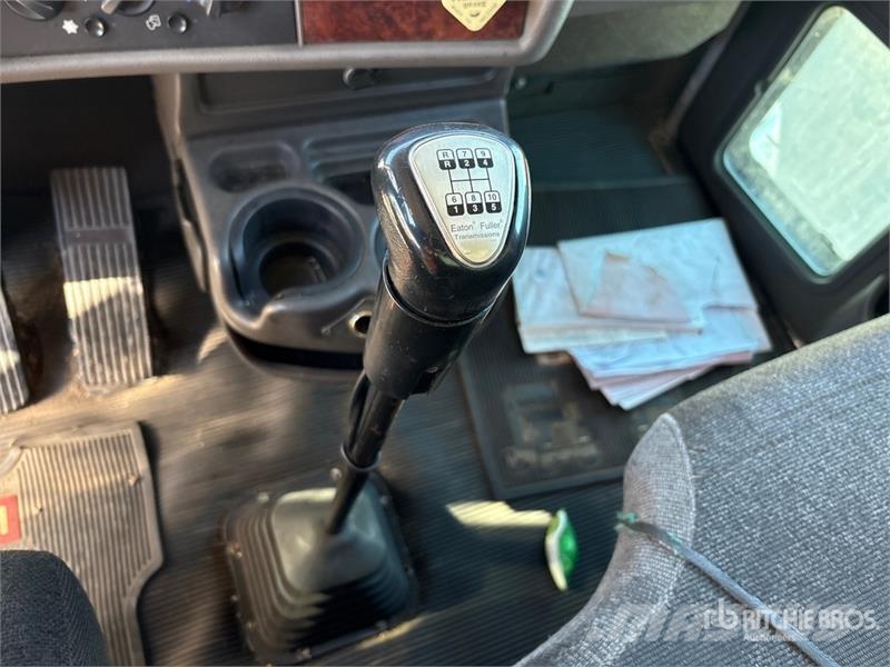 Kenworth T370 Camiones caja cerrada