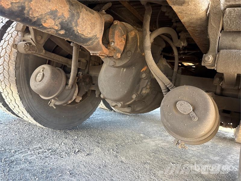 Kenworth T370 Camiones caja cerrada