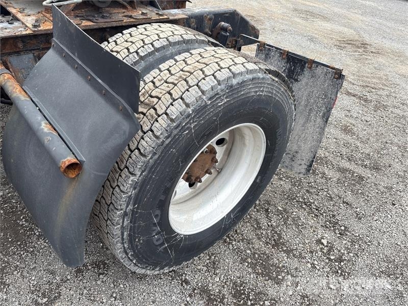 Kenworth T370 Vetopöytäautot