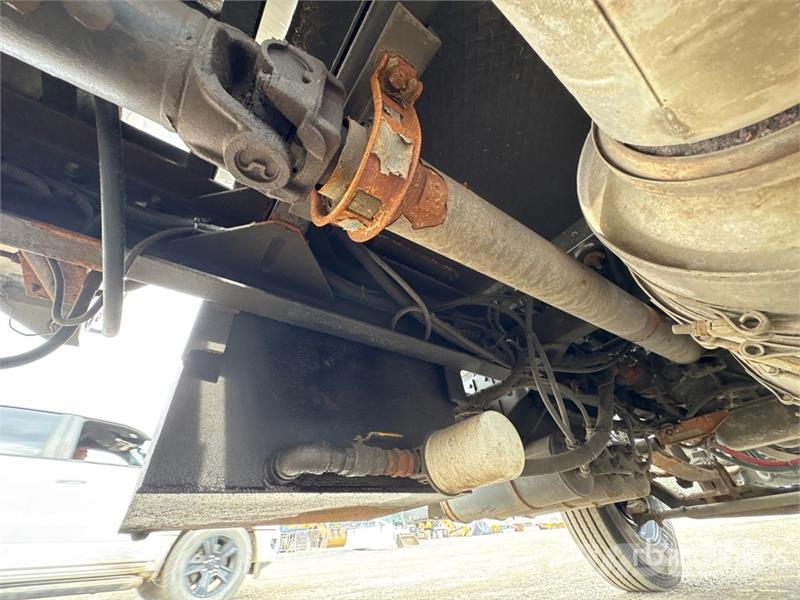 Kenworth T370 4x2 S/A Dump Truck شاحنات قلابة