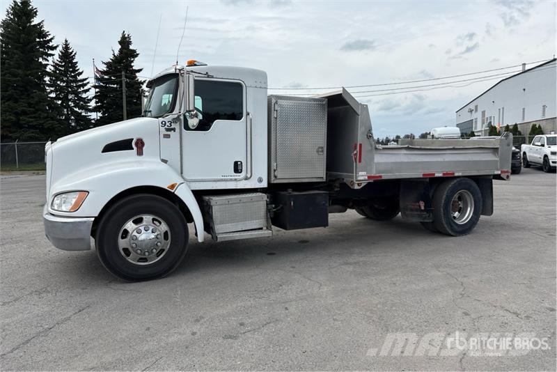 Kenworth T370 4x2 S/A Dump Truck شاحنات قلابة