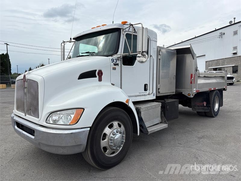 Kenworth T370 4x2 S/A Dump Truck شاحنات قلابة