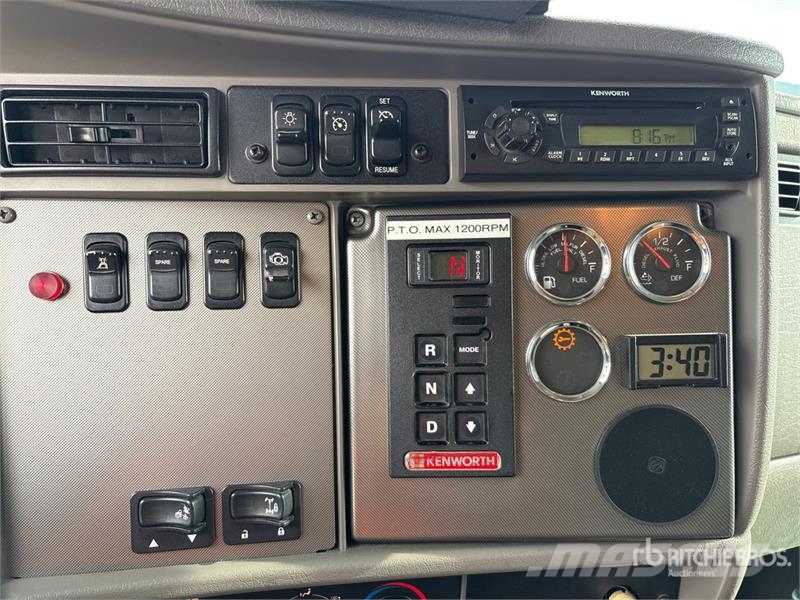Kenworth T370 4x2 S/A Dump Truck شاحنات قلابة