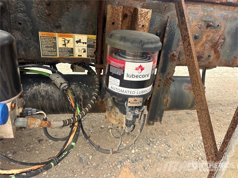 Kenworth T370 6x4 Propane Tank Haul Truck (Inoperable) Other trucks