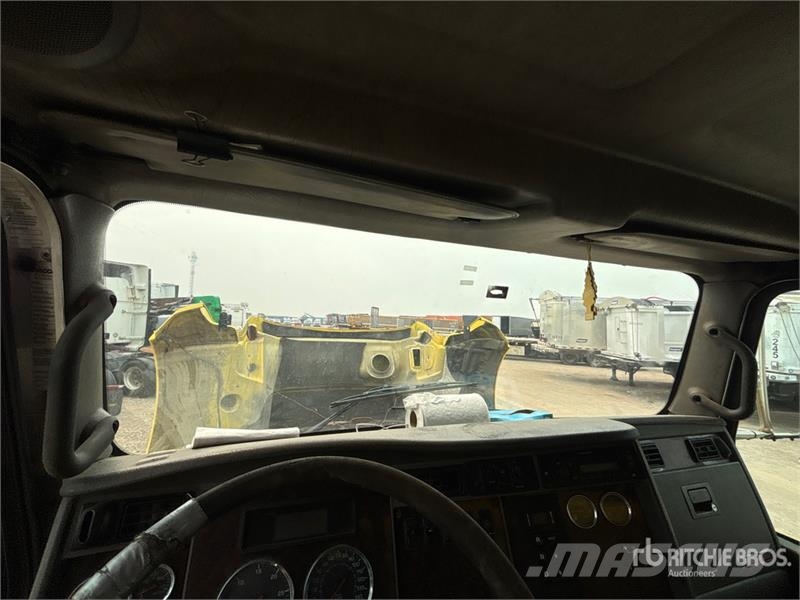 Kenworth T370 6x4 Propane Tank Haul Truck (Inoperable) Other trucks
