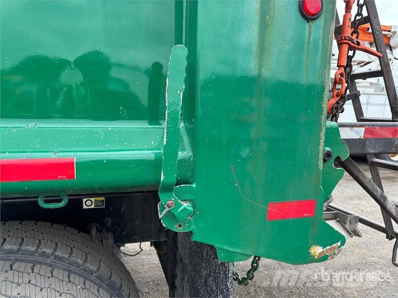 Kenworth T440 6x4 Snow Plow Truck Municipal / general purpose vehicles