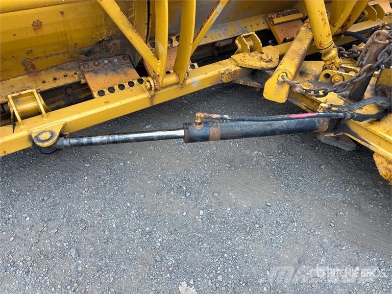 Kenworth T440 6x4 Snow Plow Truck Municipal / general purpose vehicles