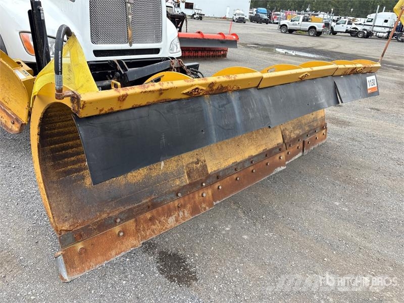 Kenworth T440 6x4 Snow Plow Truck Kommunal-Sonderfahrzeuge