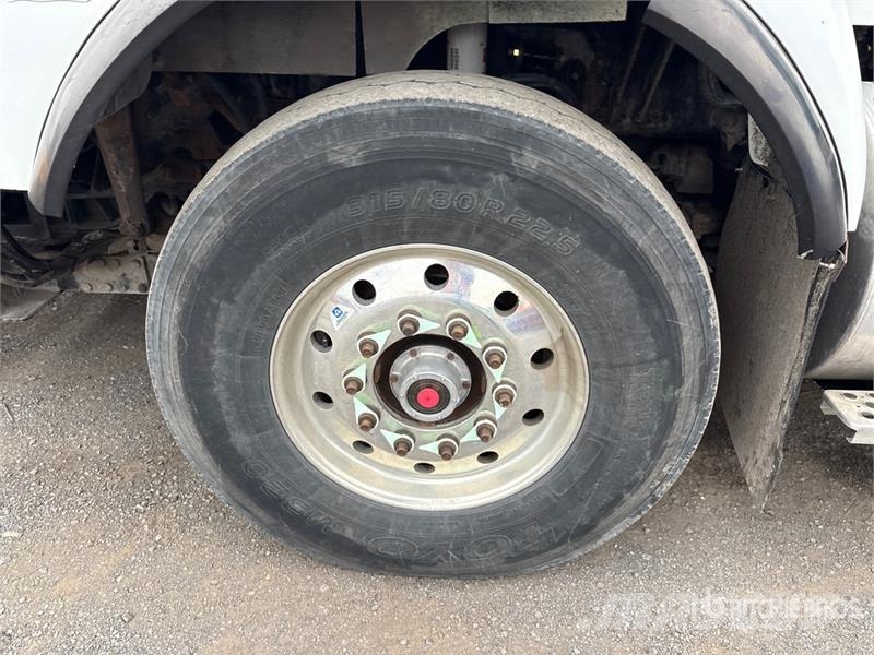 Kenworth T440 6x4 Snow Plow Truck Kommunal-Sonderfahrzeuge