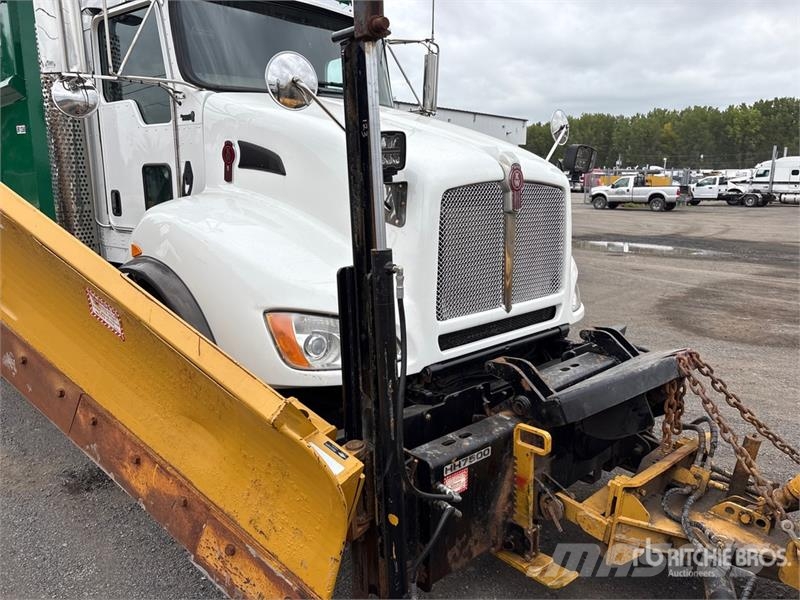 Kenworth T440 6x4 Snow Plow Truck Kommunal-Sonderfahrzeuge