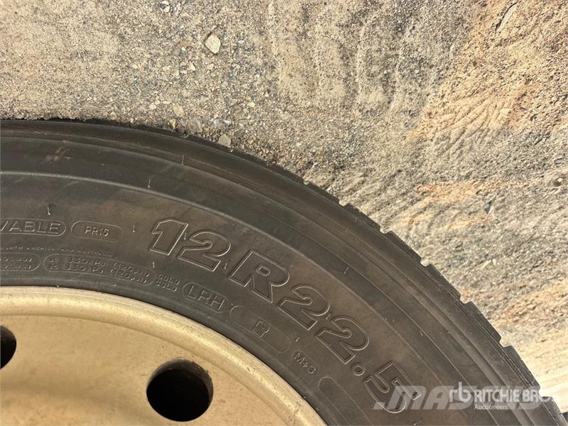 Kenworth T470 6x4 Cab and Chassis (Inoperable) Kabinen