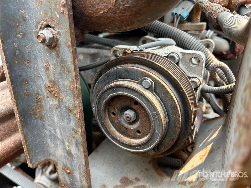 Kenworth T470 6x4 Cab and Chassis (Inoperable) Kabinen