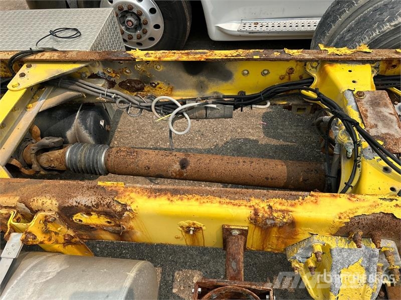Kenworth T470 6x4 Cab and Chassis (Inoperable) Kabinen