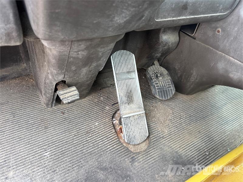 Kenworth T470 6x4 Cab and Chassis (Inoperable) Kabinen