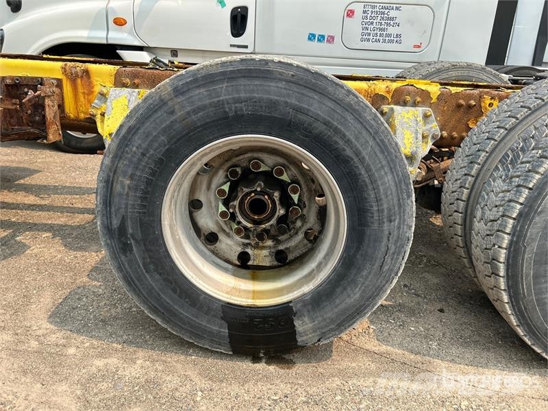 Kenworth T470 6x4 Cab and Chassis (Inoperable) Kabinen