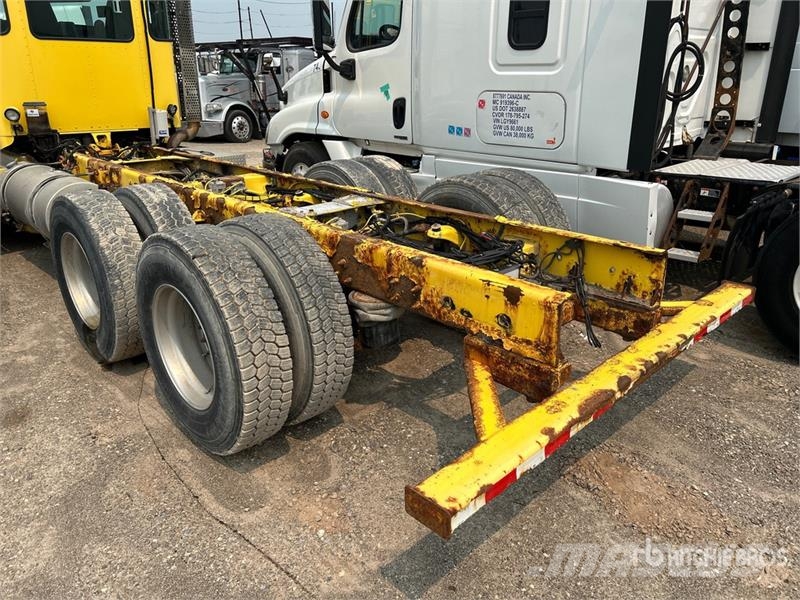 Kenworth T470 6x4 Cab and Chassis (Inoperable) Kabinen