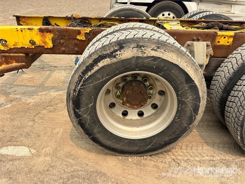 Kenworth T470 6x4 Cab and Chassis (Inoperable) Kabinen