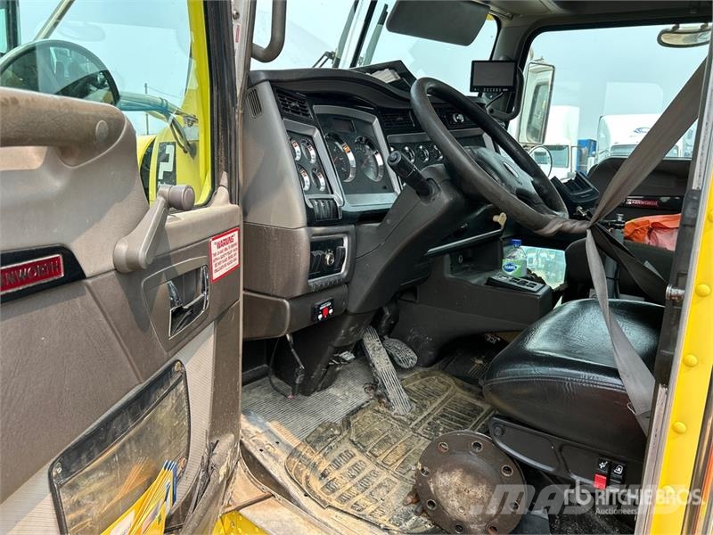 Kenworth T470 6x4 Cab and Chassis (Inoperable) Kabinen