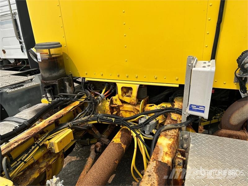 Kenworth T470 6x4 Cab and Chassis (Inoperable) Kabinen