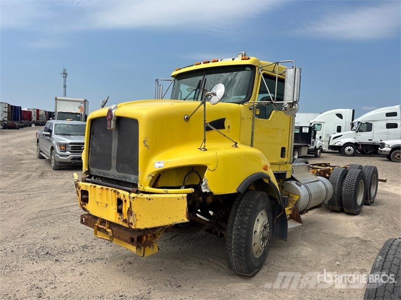 Kenworth T470 6x4 Cab and Chassis (Inoperable) Kabinen