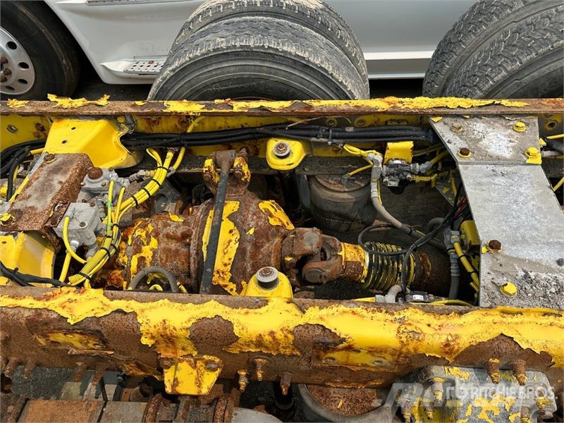 Kenworth T470 6x4 Cab and Chassis (Inoperable) Kabinen