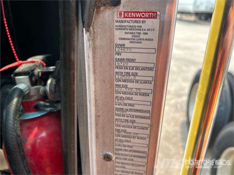 Kenworth T470 6x4 Cab and Chassis (Inoperable) Kabinen