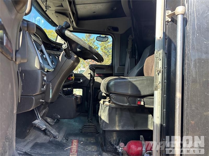 Kenworth T600 Sattelzugmaschinen